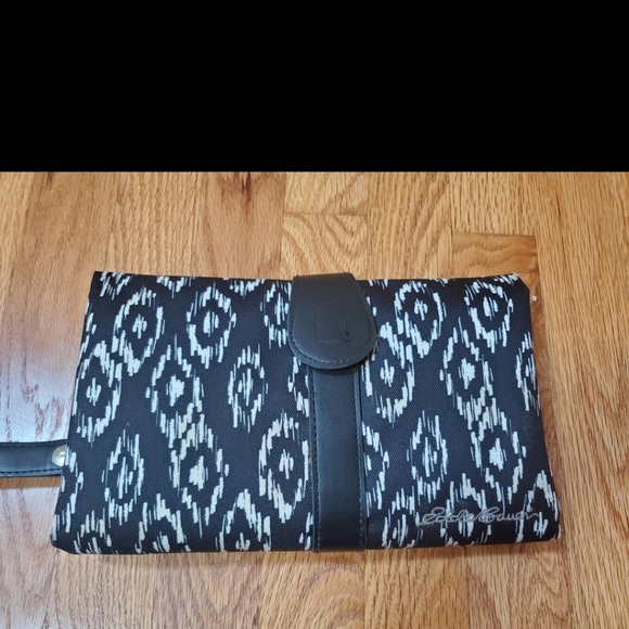 eddie bauer changing pad